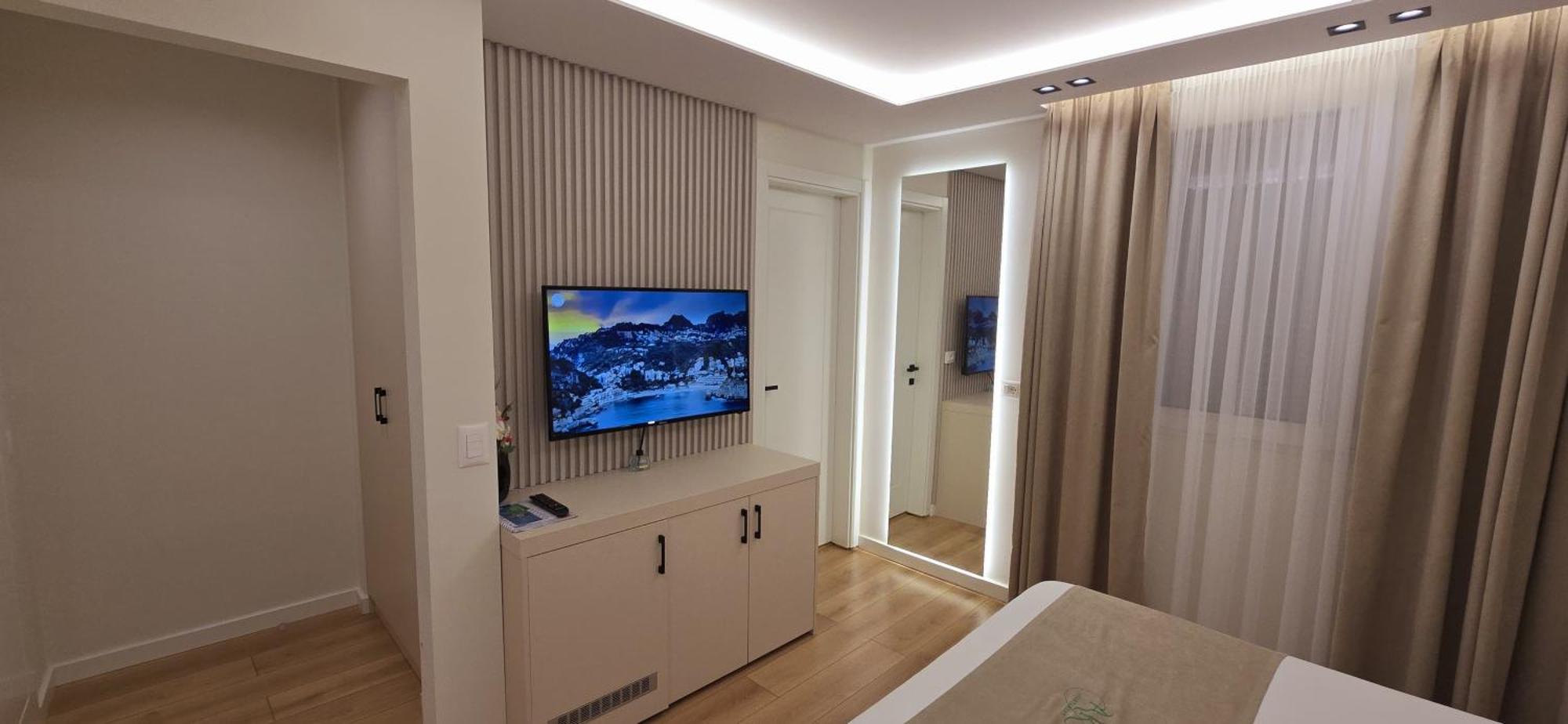 Arkle 2 Apartamento Tirana